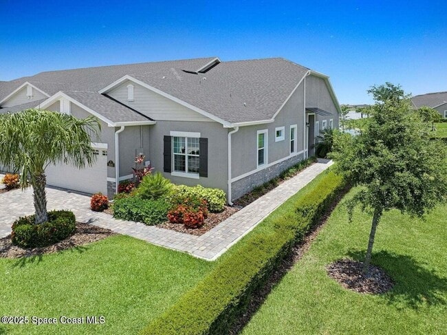 Building Photo - 2680 Avalonia Dr