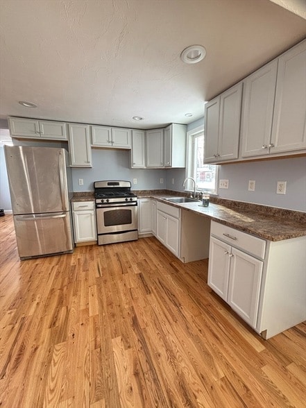 Building Photo - 15 Buckingham St