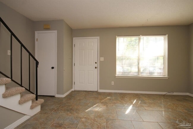 Photo - 416 Waycross Ave
