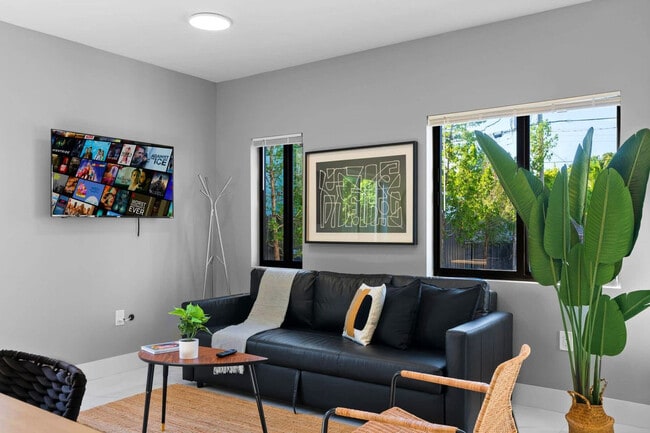 Building Photo - 1540 NW 46th St Unit ID1254770P