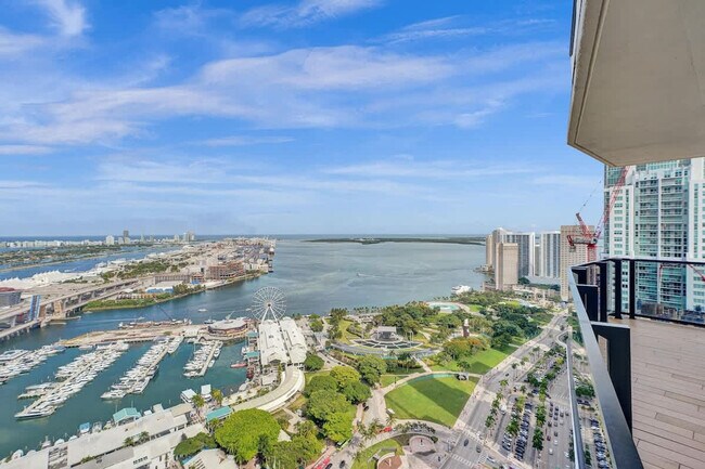Photo - 398 NE 5th St Unit SI FL47-ID1504014P