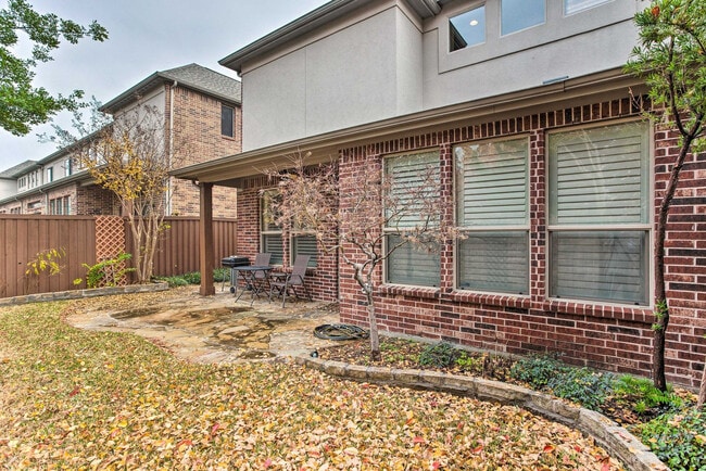 Photo - 4741 Durham Dr Unit SI ID1545796P