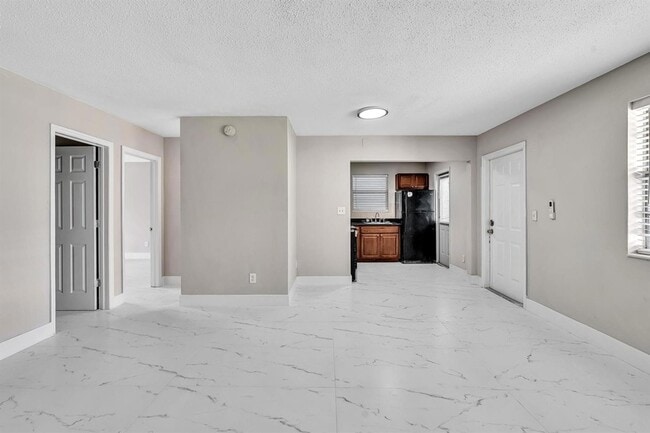 Photo - 626 SW 14th Ave Unit 102