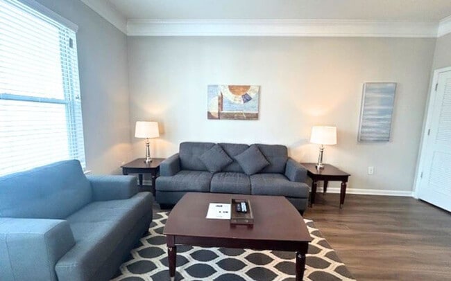 Building Photo - 705 Town Blvd Unit ID1320718P