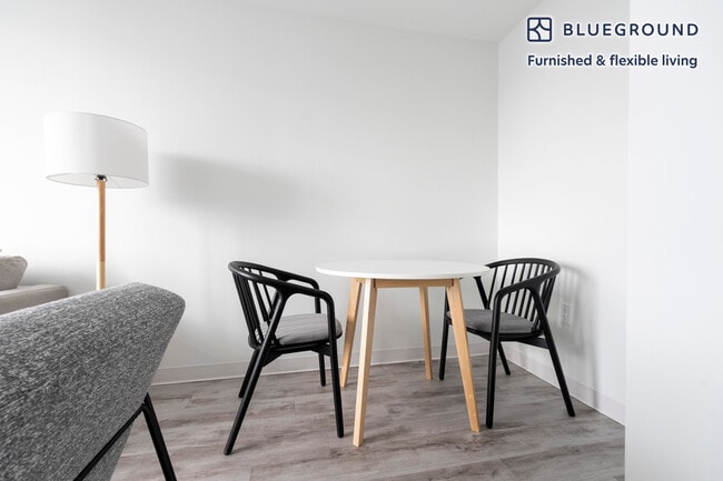 Photo - 501 Brazos St Unit FL25-ID292