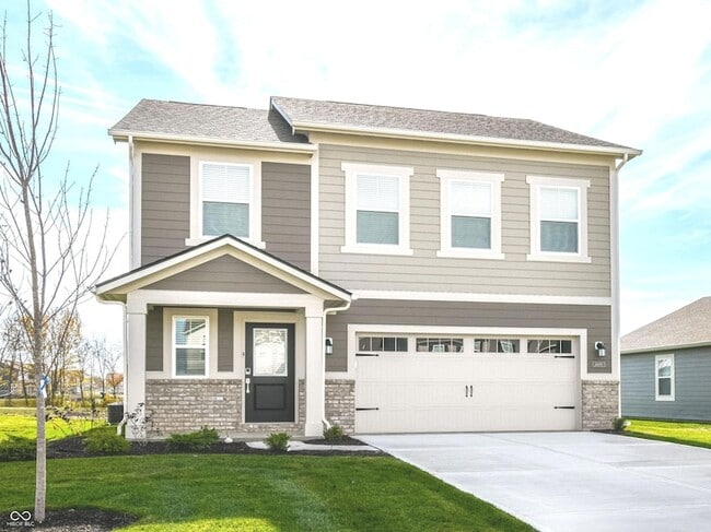 Building Photo - 6685 Hawthorne Dr