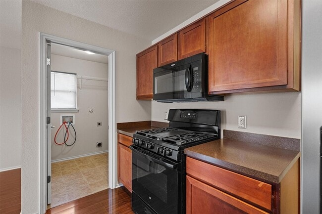 Photo - 15012 Parrish Ln