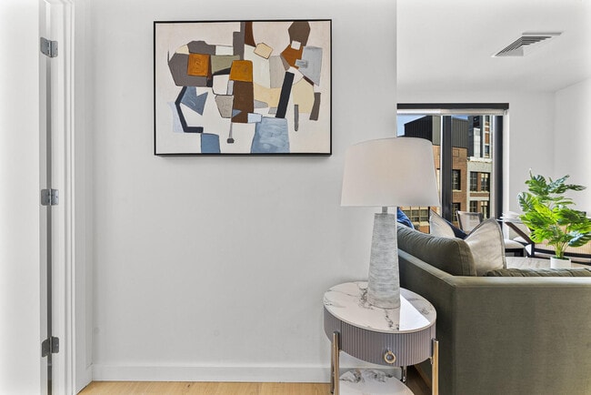 Photo - 35 W 2nd St Unit SI ID1240283P