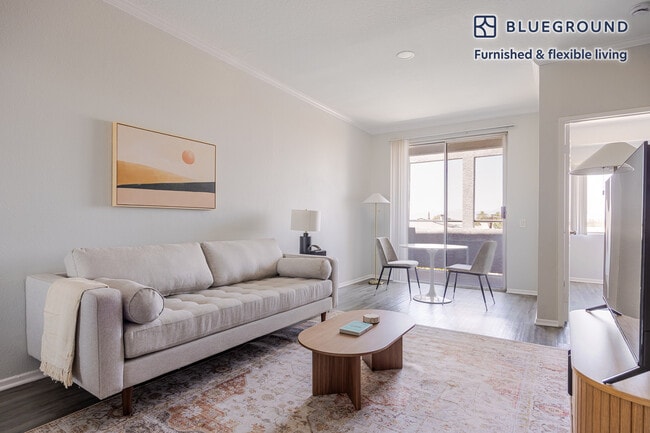 Photo - 14900 Moorpark St Unit FL3-ID1361