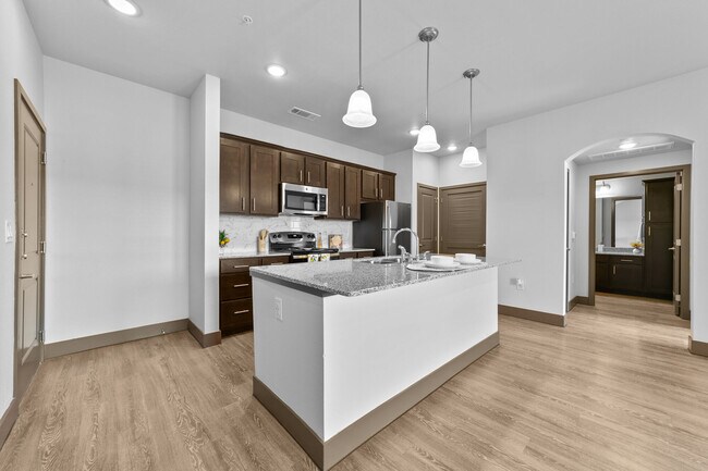 Photo - Hyde Park II