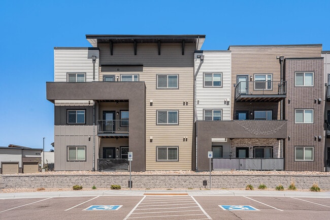 Photo - Marq at Monument Ridge