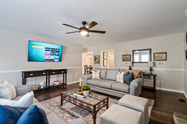 Photo - 17 Rock Crest Cir SE Unit ID1234819P