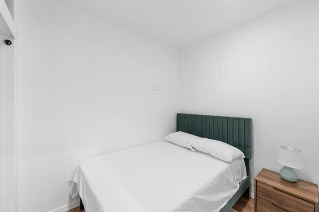 Photo - 103 1st Ave Unit SI ID1609639P