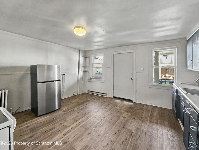 Photo - 122 Willow St Unit 1