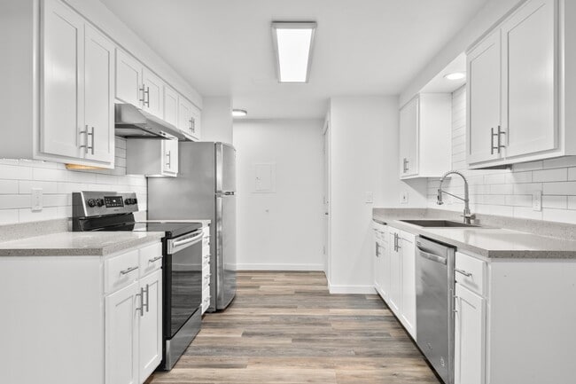 Building Photo - Sienna Pointe