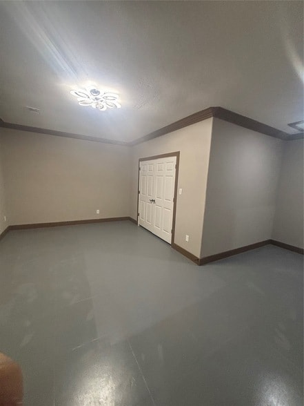 Photo - 9480 Plum Grove Rd