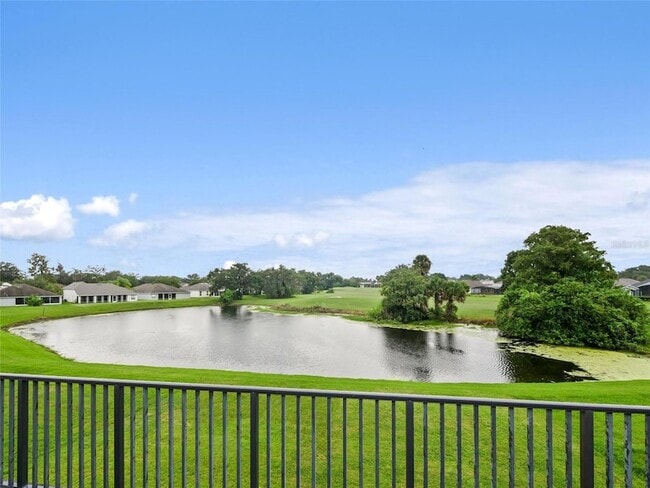 Photo - 1976 The Oaks Blvd