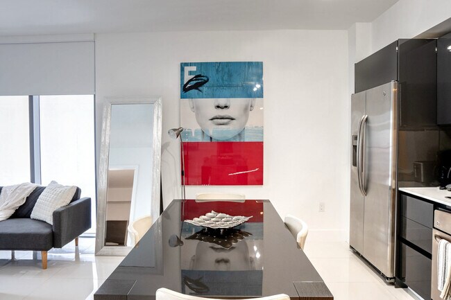 Photo - 31 SE 6th St Unit ID1056503P