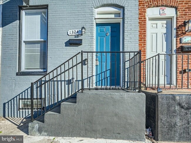 Photo - 1324 W Pratt St