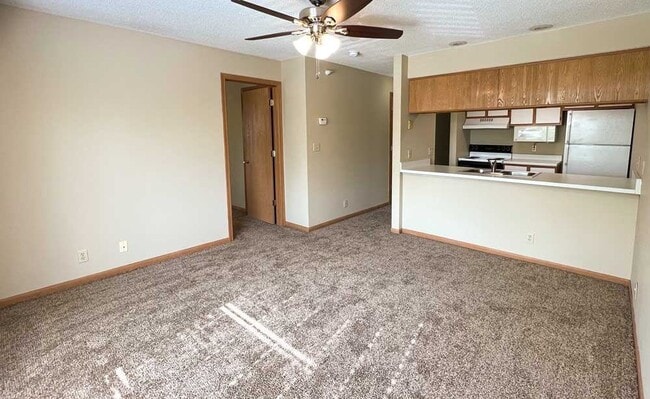 Photo - Skyline View