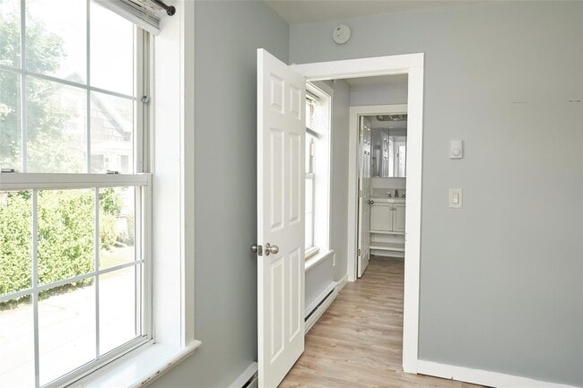 Photo - 73 E Main St Unit 3