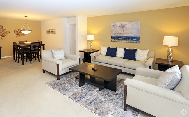 Interior Photo - Embassy Place Apartments