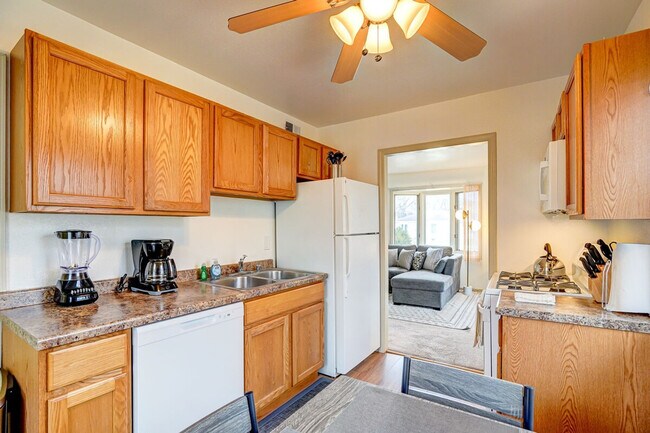 Photo - 5123 University Ave Unit ID1377402P