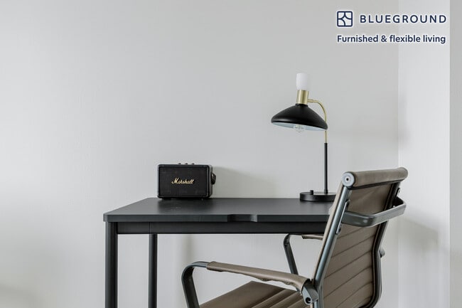 Photo - 30 Waterside Plaza Unit FL13-ID2169