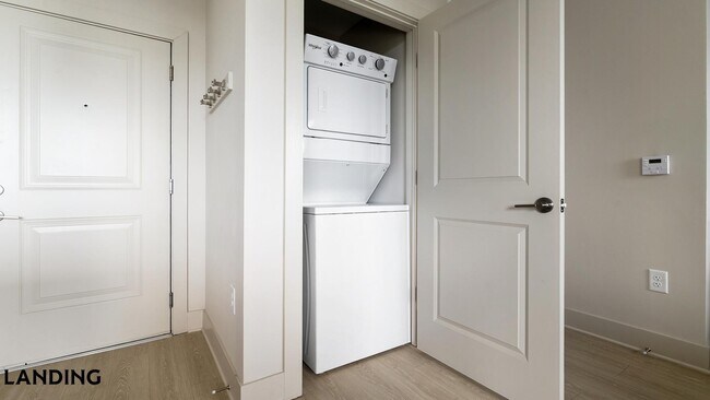Photo - 900 N Tryon St Unit 5116