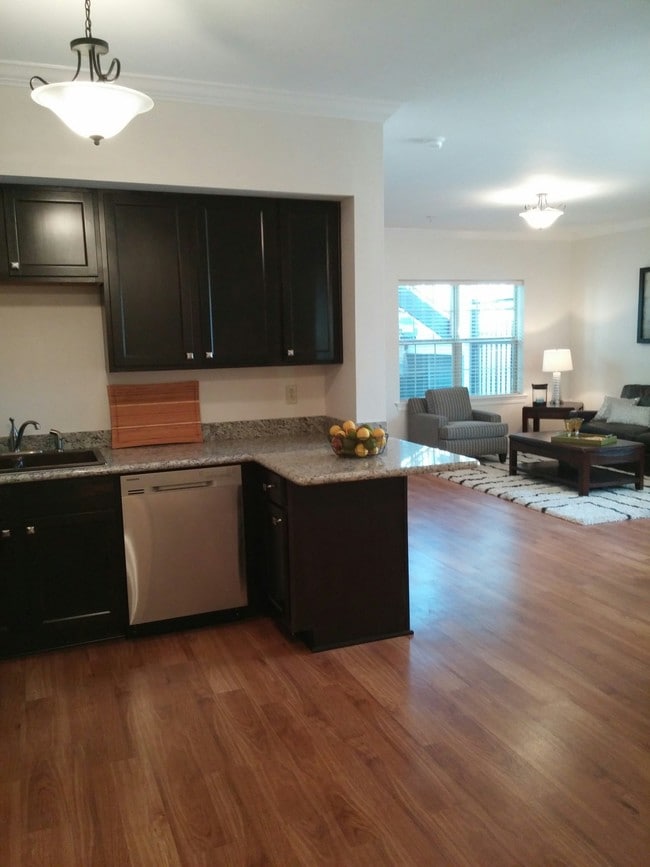 Photo - Marina Vista Apartments