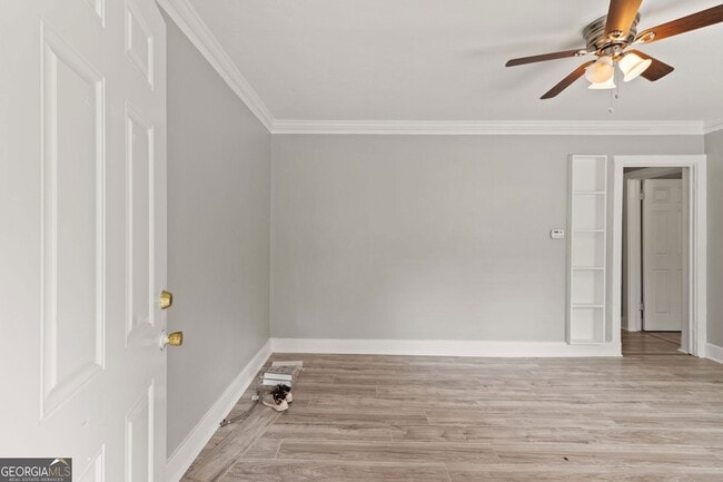 Photo - 181 Holderness St SW