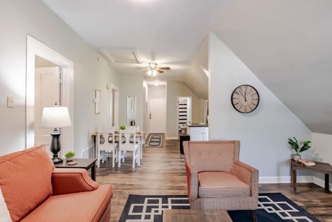 Photo - 57 N Ann St Unit ID1043453P