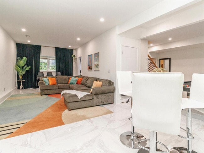 Building Photo - 223 Atherton St Unit ID1051233P