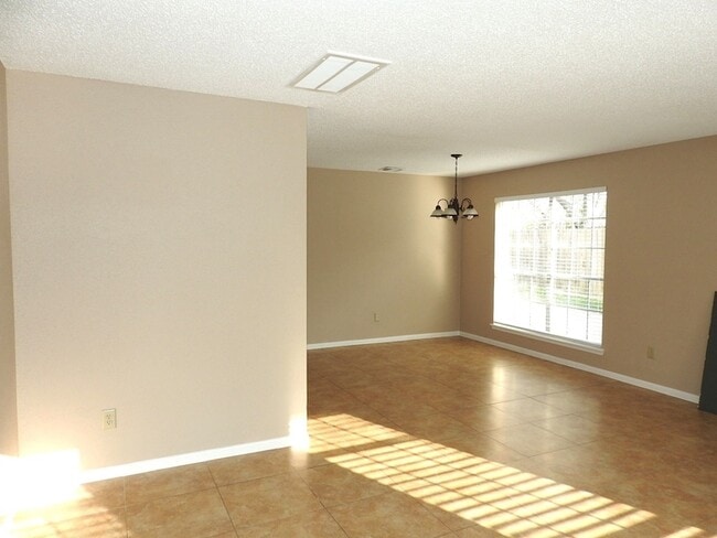 Photo - 3015 Cotter Lake Cir