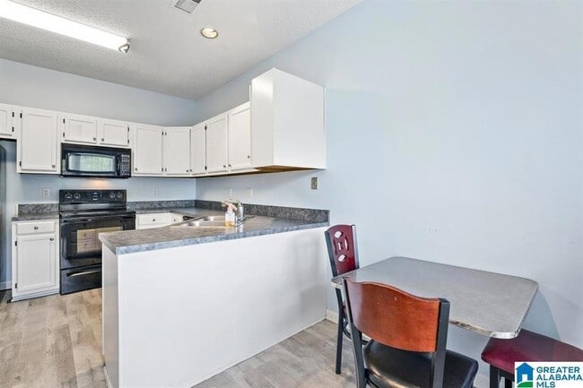 Photo - 1947 Waterford Pl Unit 1947D