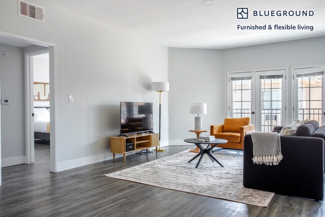 Photo - 1620 S Bentley Ave Unit FL3-ID1398