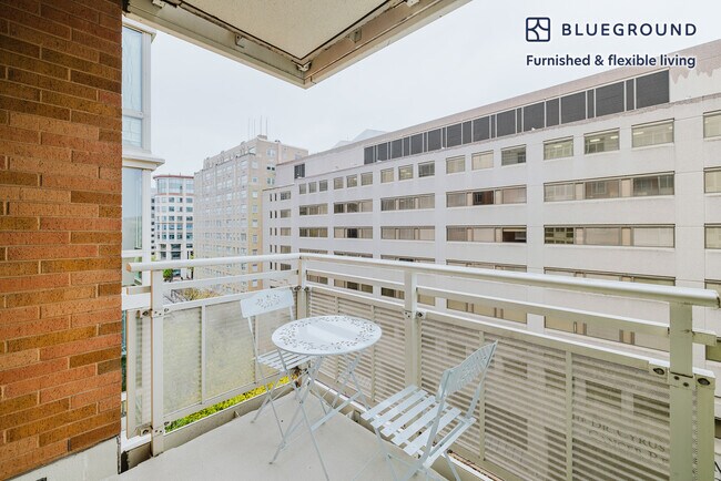 Photo - 2221 I St NW