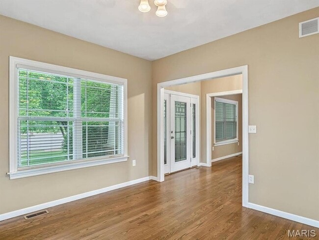 Photo - 1200 Gregerson Ct