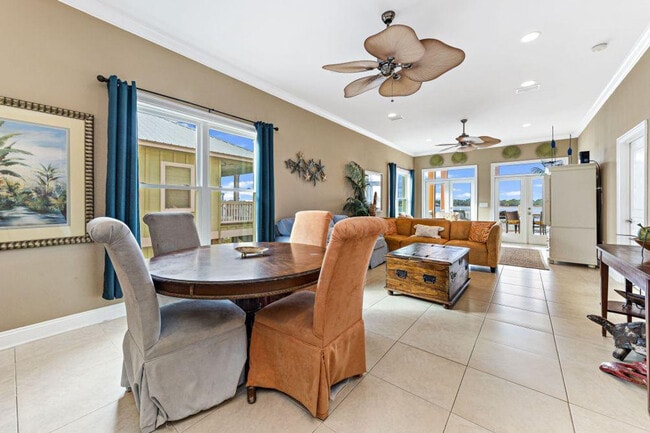 Building Photo - 1232 W Lagoon Ave Unit ID1268076P