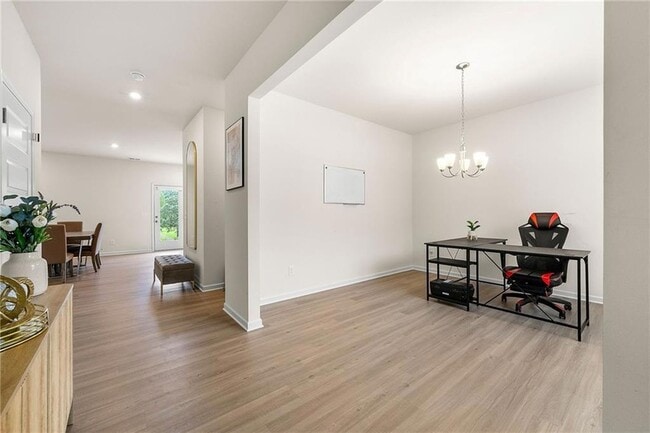 Photo - 228 Whitneys Wy