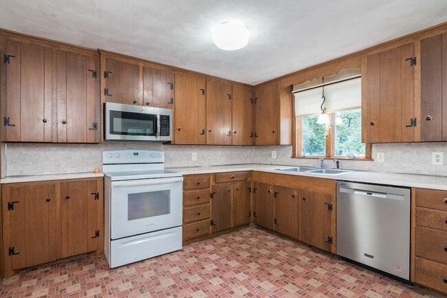 Photo - 78 Melwood Ave
