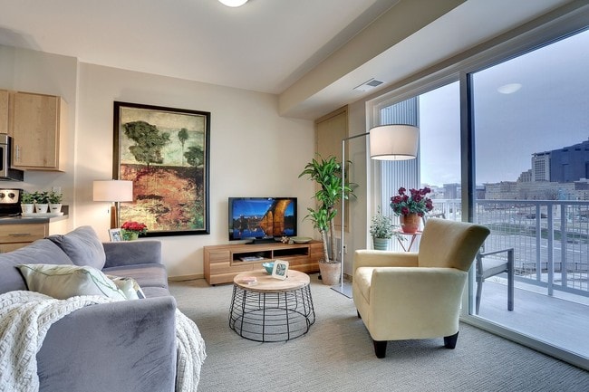 Photo - West Side Flats