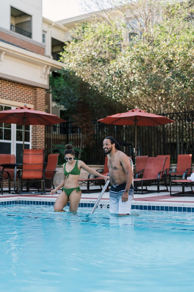 Photo - The Courts at Huntington Station