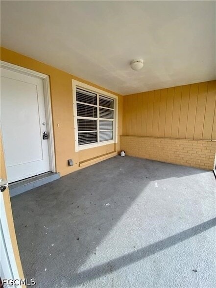 Photo - 4819 Marine Dr Unit 1