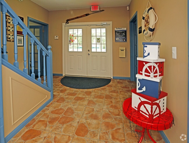 Clubhouse - Brittany Park Apartments