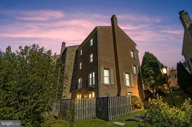 Photo - 7628 Westlake Terrace