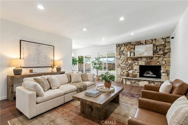 Building Photo - 7425 Garden Grove Ave