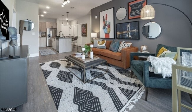 Building Photo - 100 Union St Unit 532