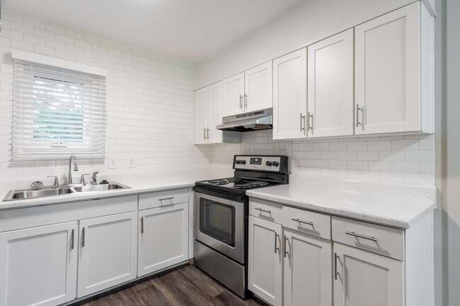 Photo - Country Club