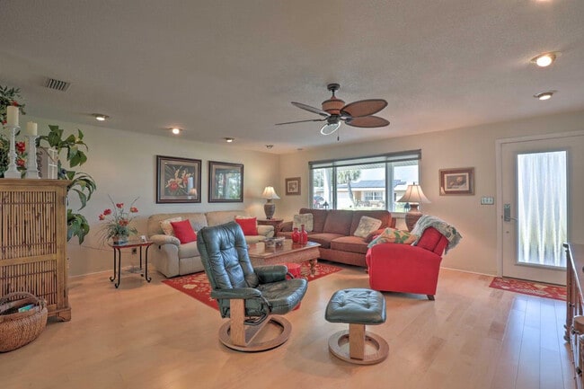 Building Photo - 40 Longfellow Cir Unit SI ID1385896P